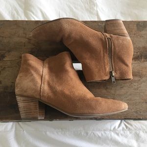 Coconuts by Matisse Spring Suede Ankle Boots 